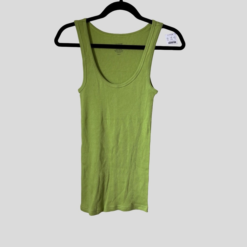 NWT J.Crew Womens M Green Favorite Tank Ribbed Stretch Classic Closet Staple